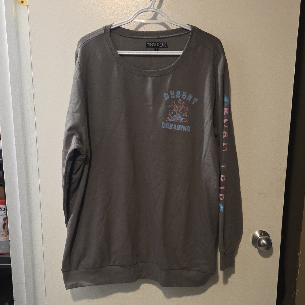 Desert Dreaming Crewneck Sweatshirt - Gray